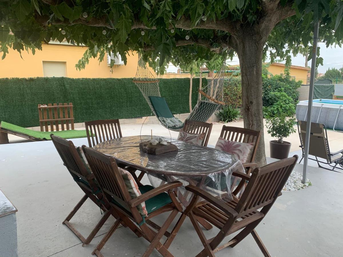 בית הארחה דלטברה 	Casa Enric , Con Zona Infantil, Piscina Y Parking Privado מראה חיצוני תמונה