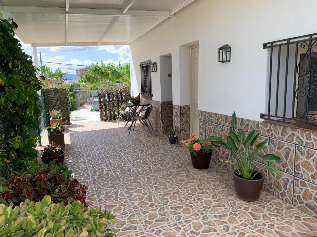 בית הארחה דלטברה 	Casa Enric , Con Zona Infantil, Piscina Y Parking Privado מראה חיצוני תמונה