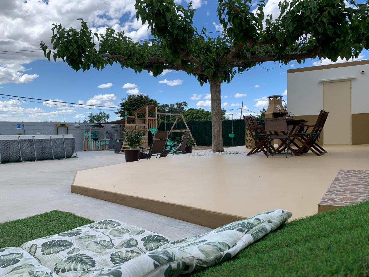 בית הארחה דלטברה 	Casa Enric , Con Zona Infantil, Piscina Y Parking Privado מראה חיצוני תמונה