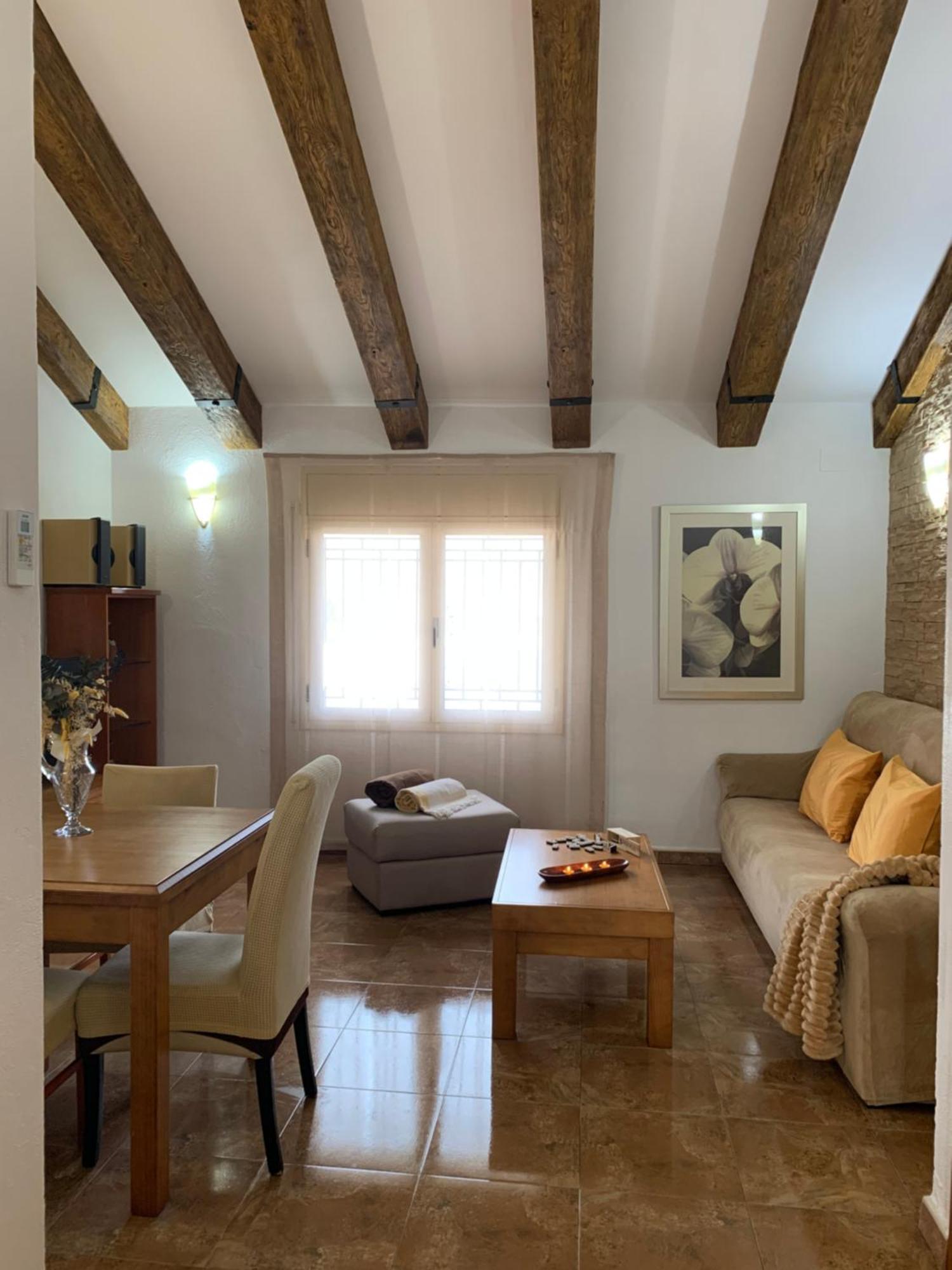 בית הארחה דלטברה 	Casa Enric , Con Zona Infantil, Piscina Y Parking Privado מראה חיצוני תמונה