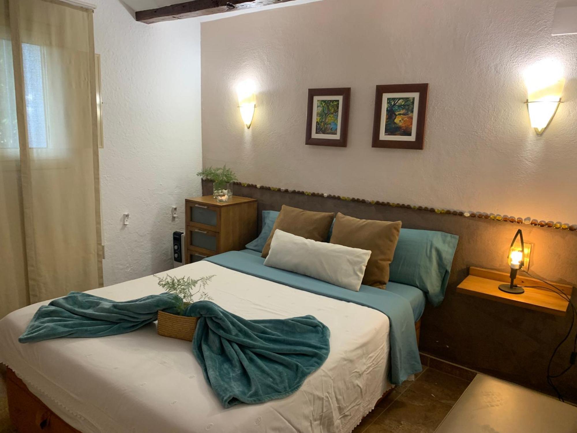 בית הארחה דלטברה 	Casa Enric , Con Zona Infantil, Piscina Y Parking Privado מראה חיצוני תמונה