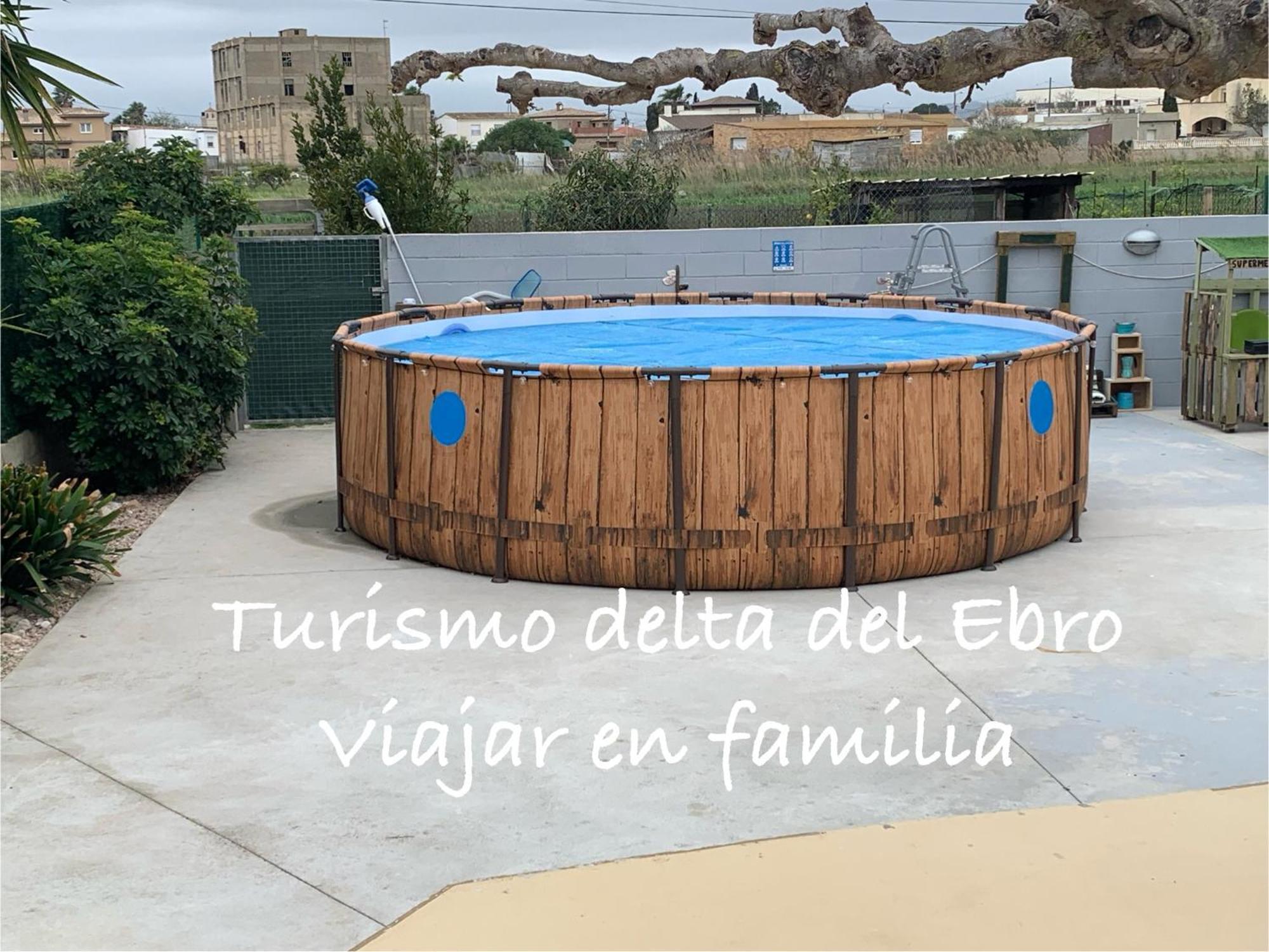 בית הארחה דלטברה 	Casa Enric , Con Zona Infantil, Piscina Y Parking Privado מראה חיצוני תמונה